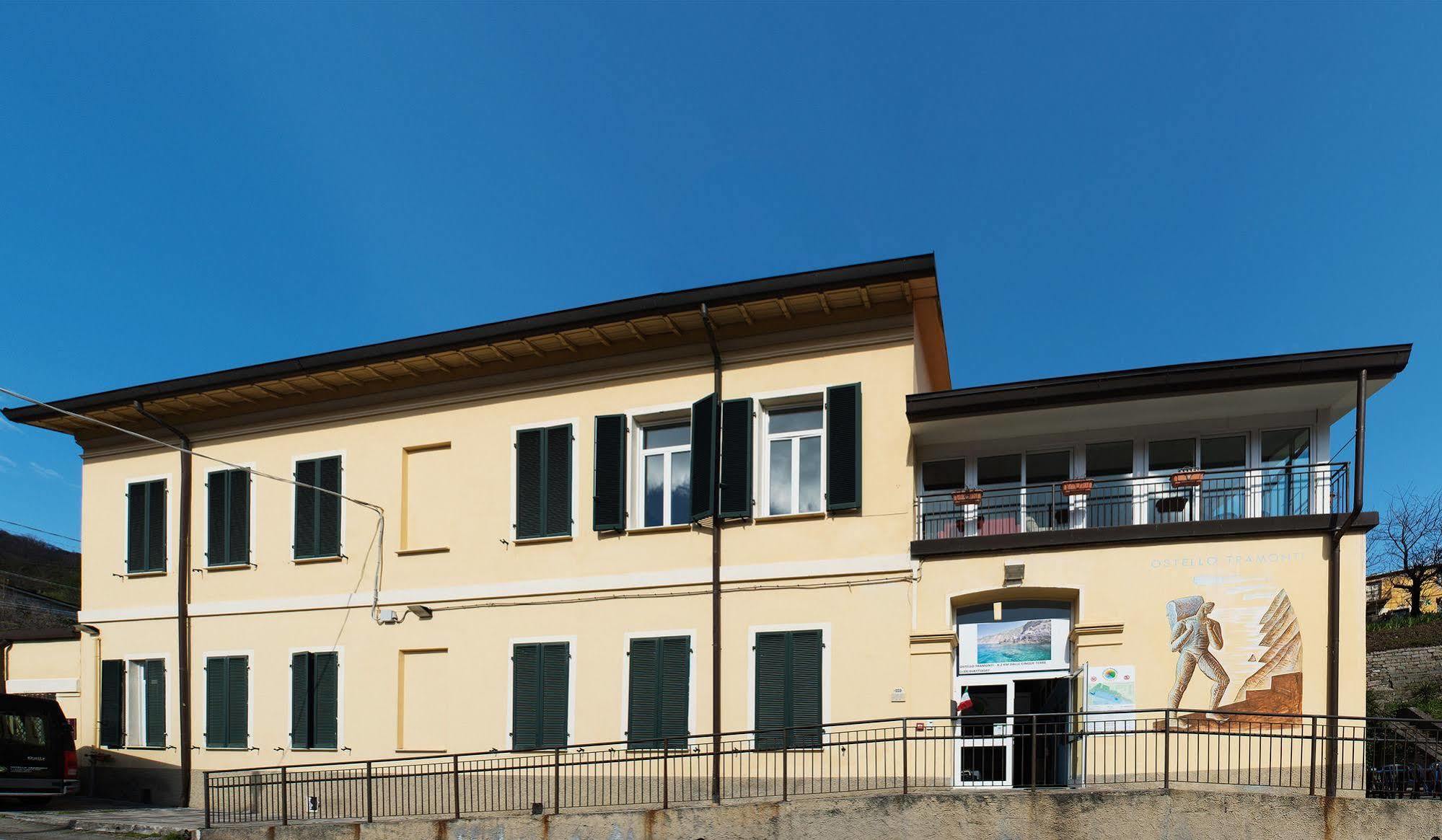 Ostello Tramonti Biassa Exterior foto